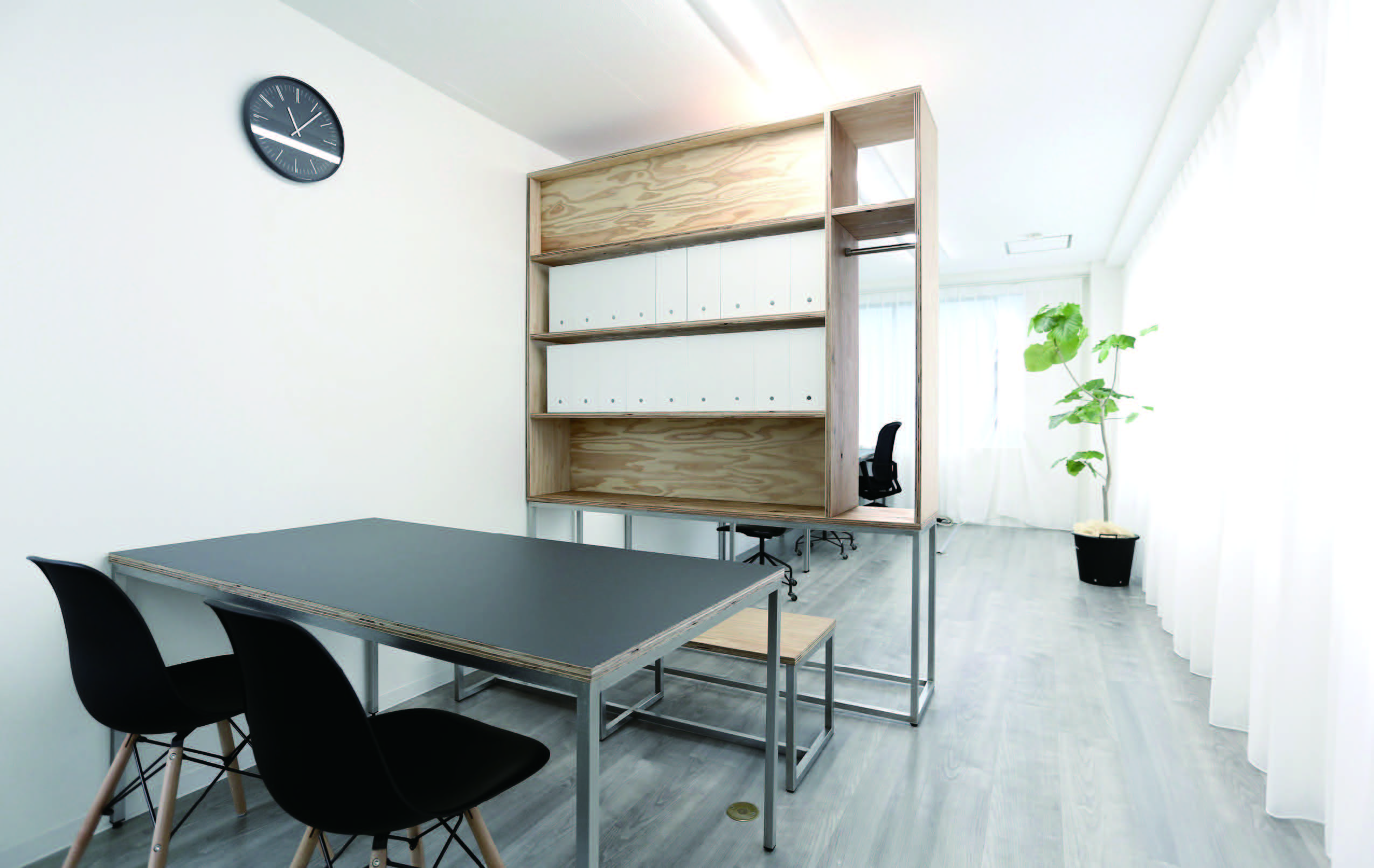 株式会社クロスワン　オフィス