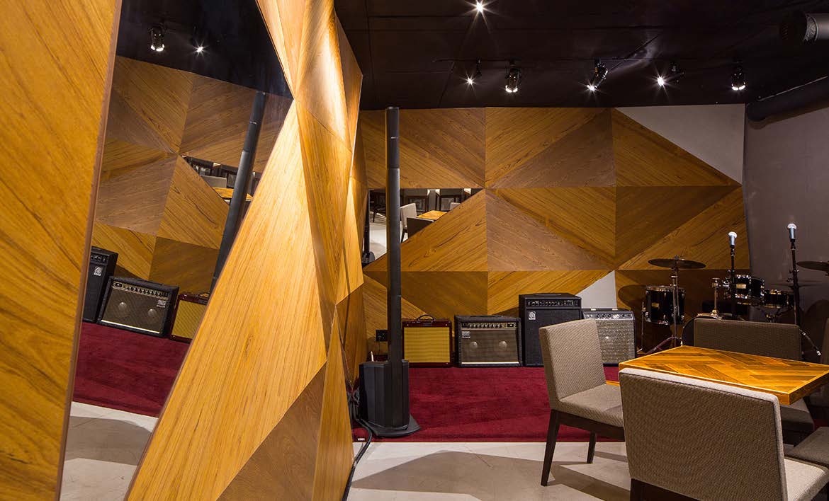 bar PENTA music spice