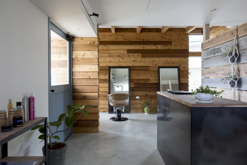 ヘアーサロン　PECOS（ペコス）