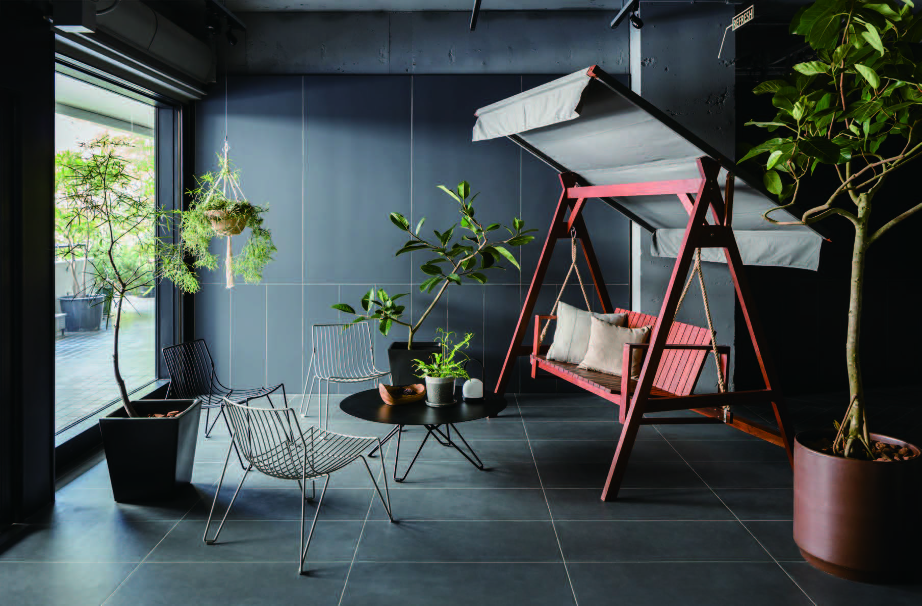 LIVING MOTIF WORK＋