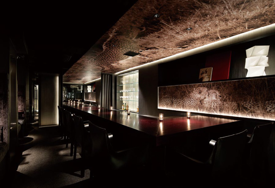 LIQUOR and CIGARETTES M