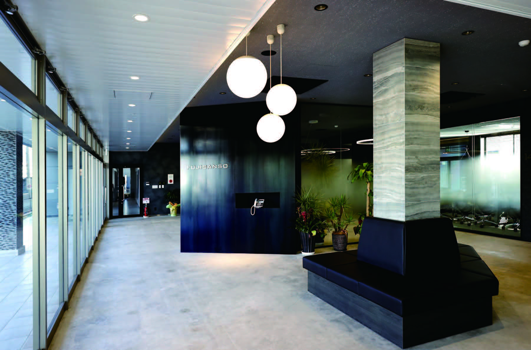 富士酸素工業株式会社　オフィスビル