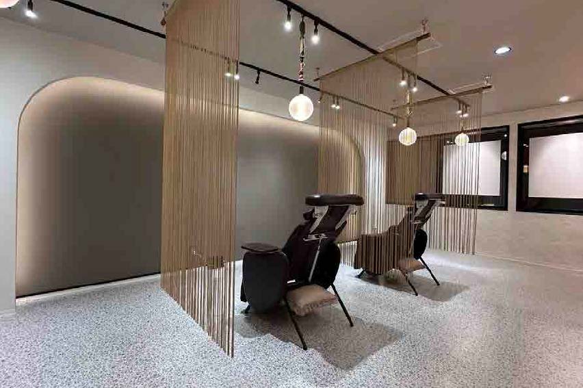 NAIL SALON belle rouge