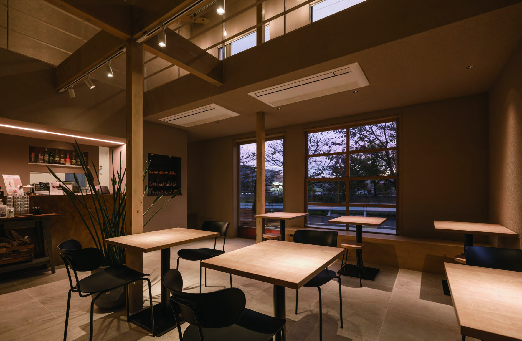 Cafe&Bar Chill’s Kyoto