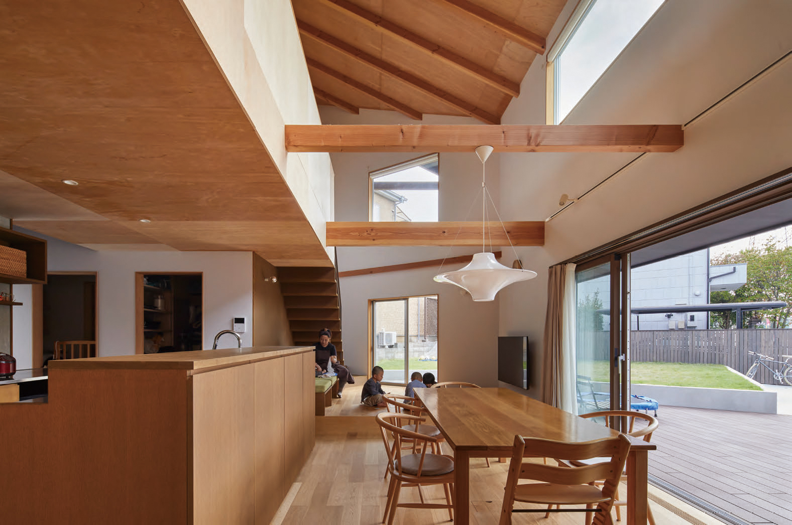 Whole house 　ホールハウス