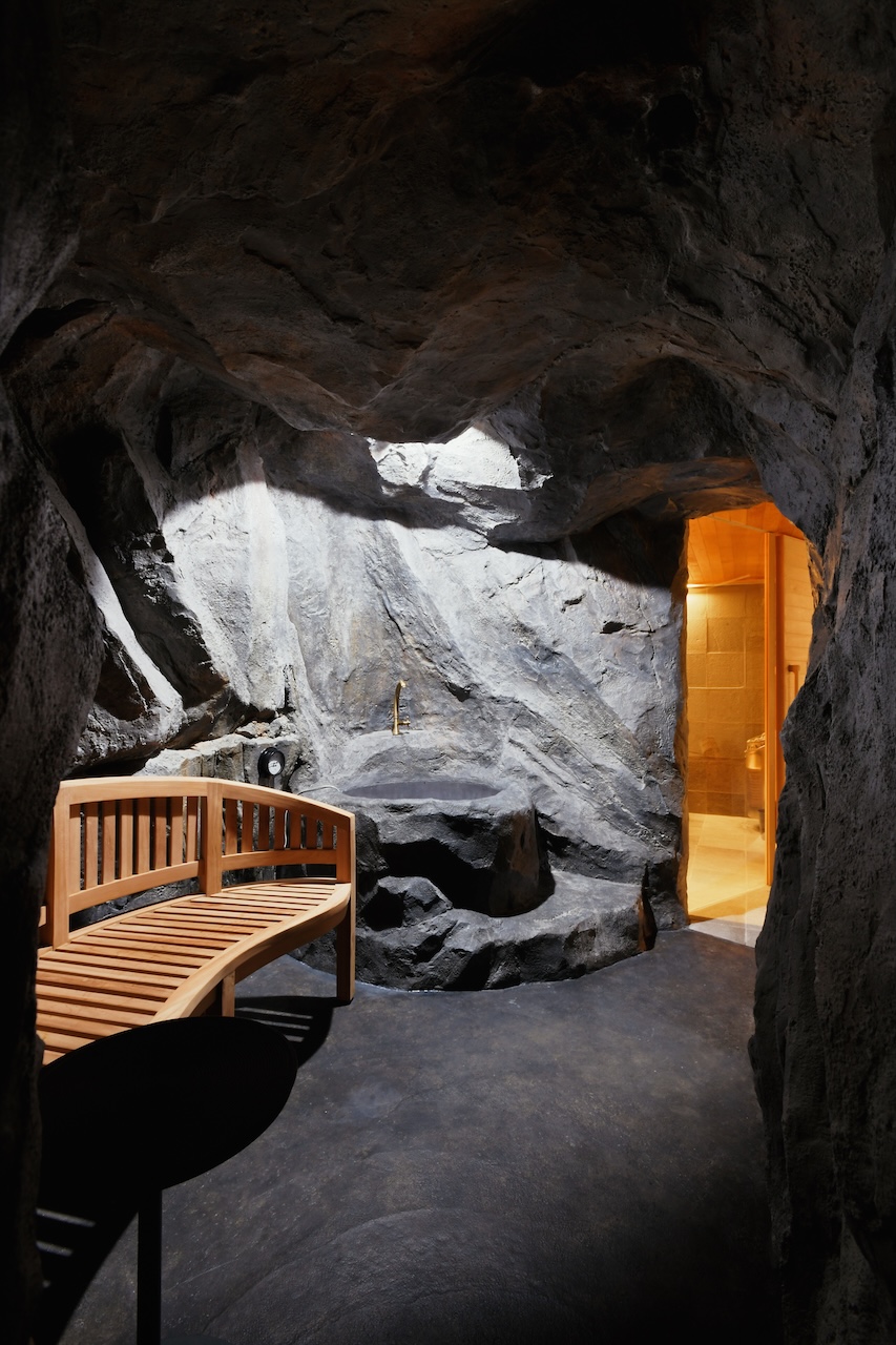OLIVE SPA PENTHOUSE 西麻布